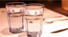 隔夜水和隔夜茶都有毒？還能喝嗎？有標準了